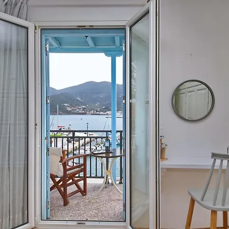 Molos House Hébergement de vacances *